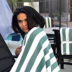 Meet your Posher, Chaz